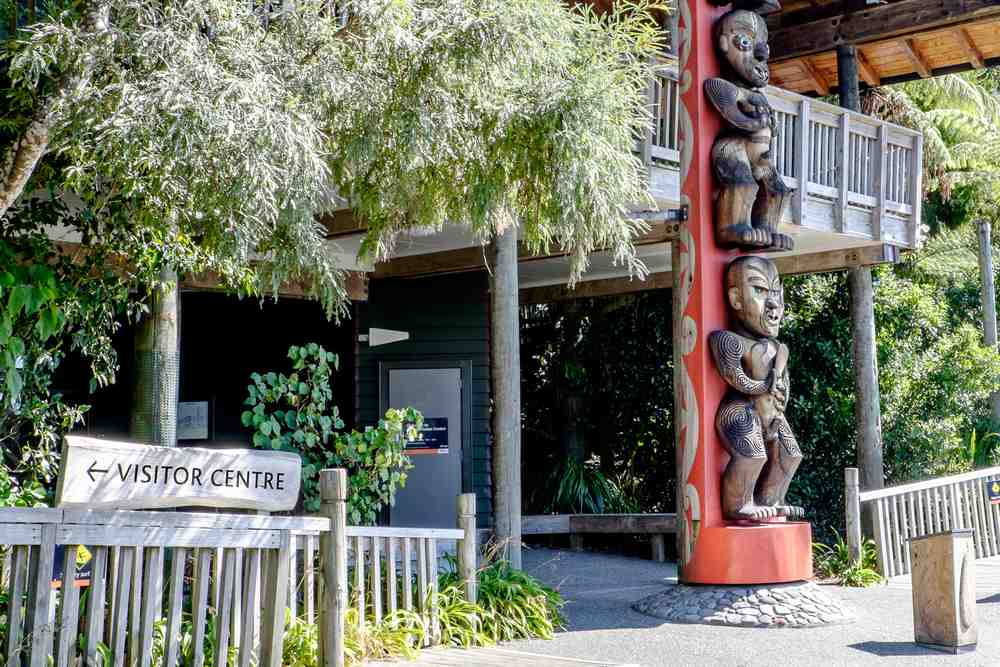 Arataki Visitor Centre