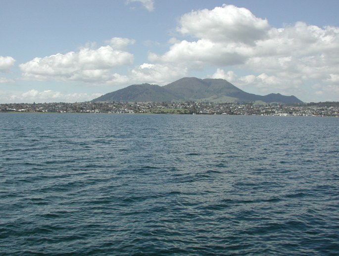 Can I visit Taupo Volcano?