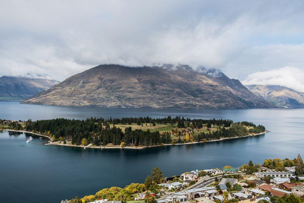 Moke Lake
